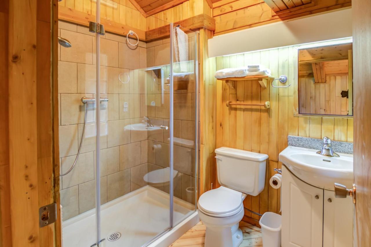 Le Cent Villa Chicoutimi Buitenkant foto